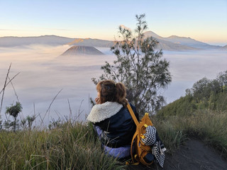 Bromo, Indonesia | Pagi Menawan yang Membuatmu Enggan Beranjak