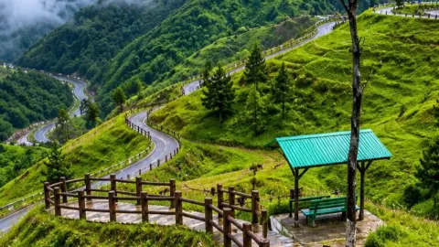 🌿✨ MEGHALAYA DI BULAN NOVEMBER – JELAJAHI TEMPAT BERAWAN DI — traveler post in Meghalaya