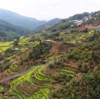 Stunning Huangling Ancient Town & Terraces