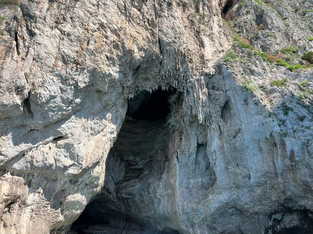 Day boat: discovering Capri 