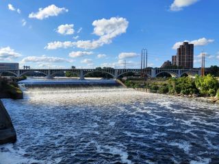 St. Anthony Fall & Mill Ruins Park