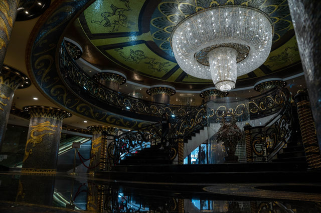 Hotel Lisboa Macau – The Timeless Icon of Macau’s Hospitality and Casino Scene
