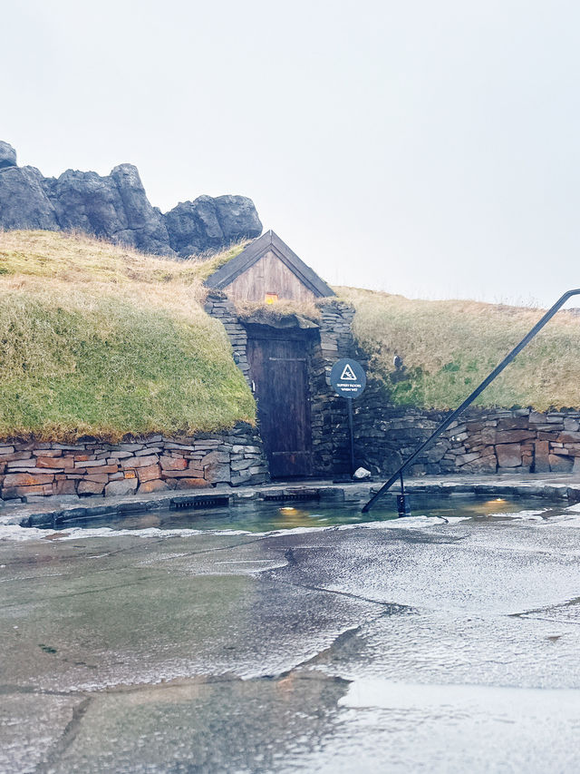 冰島🇮🇸BLUE LAGOON VS SKY LAGOON