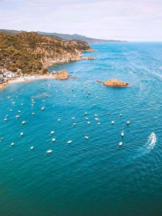 🌊 Tossa de Mar: The Walled Jewel of the Costa Brava 🇪🇸✨