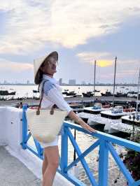 Santorini in Danang?! Where?!