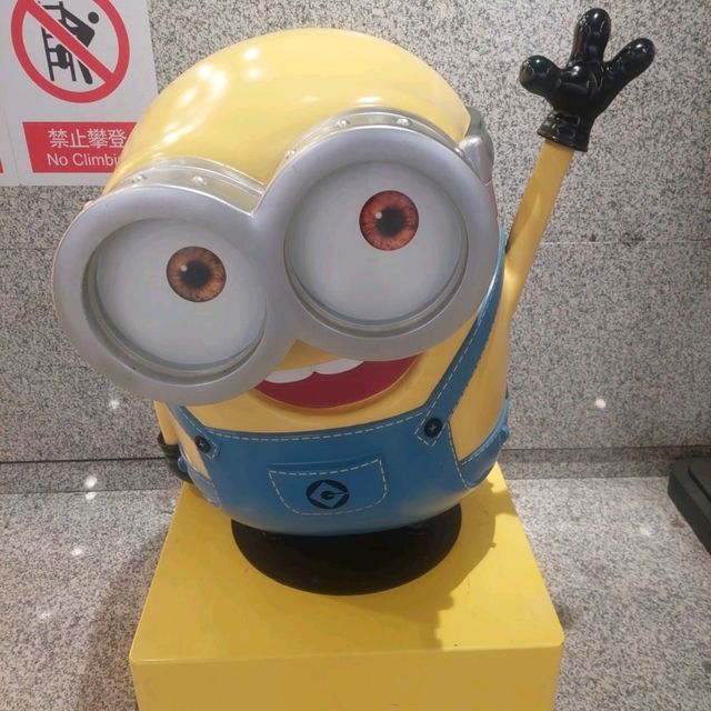 Puppets in the city