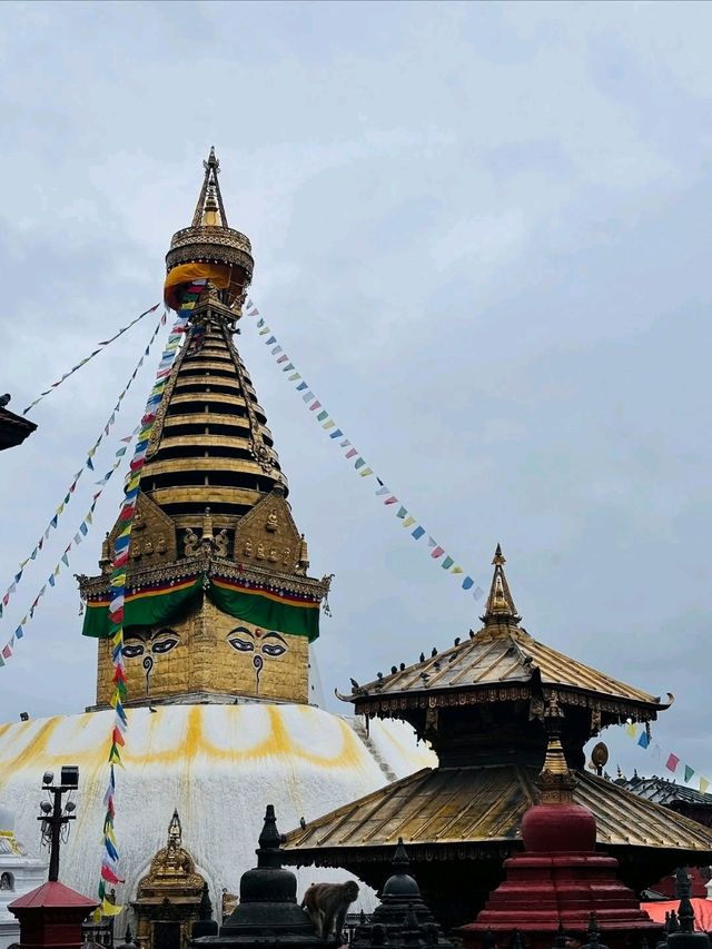 Swayambhunath Stupa, Kathmandu: Spiritual Calm Above the Chaos