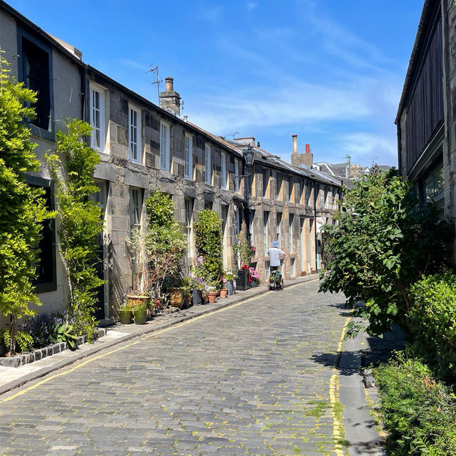 A Weekend of Magic & Fun in Bonny Edinburgh ✨🎼🥂💕