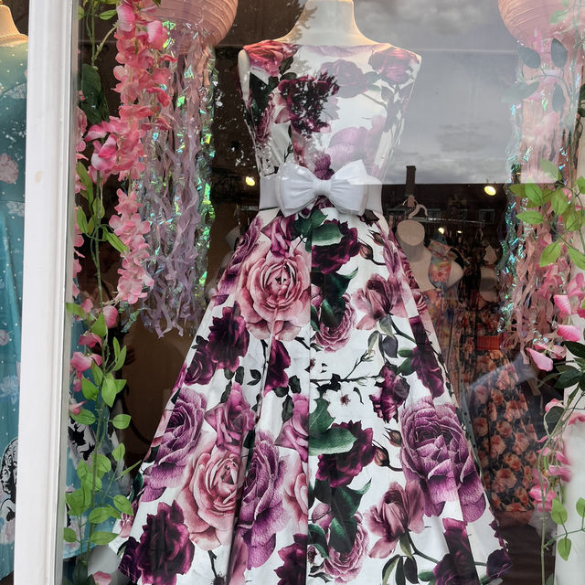 A Timeless Escape to Cambridge – Where History Meets Charm!