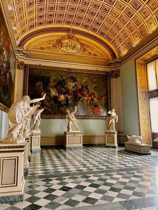 Uffizi Gallery at 8:15 AM: How to See Botticelli’s Venus Without the Crowds