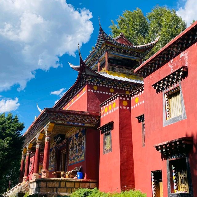Scenic Monastry: Paoma Mt. Park Kangding 🇨🇳