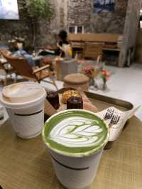 Super cute cafe on Tianping road 