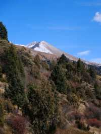 Hiking at Xuema Mountain