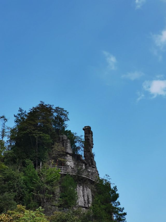 夾縫岩景區貴州獨山縣夾縫岩