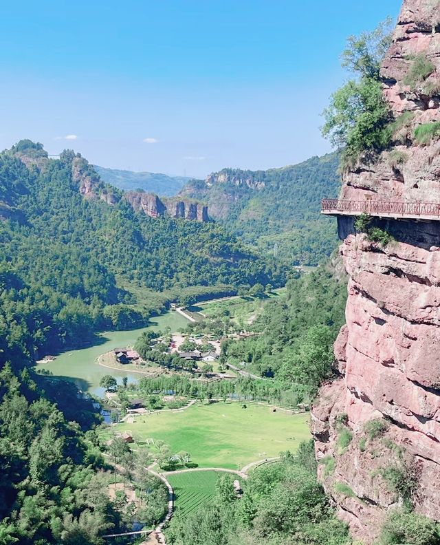 穿岩十九峰：小眾景點打卡，徒步爬山好去處！