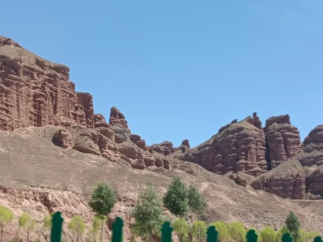 第七天（下）冰沟丹霞->康樂草原