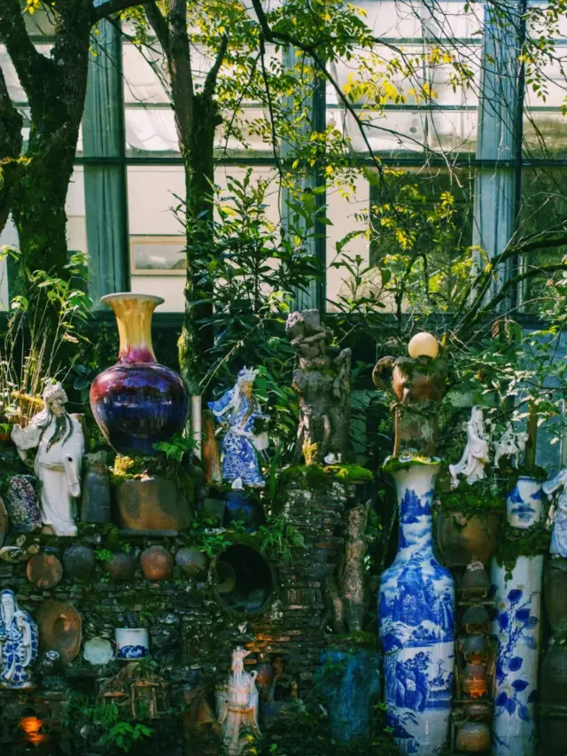 Jingdezhen Guotao Ceramic Culture International Exchange is one of the windows, with Jingdezhen Sanbao Ceramic Art Research Institute inside