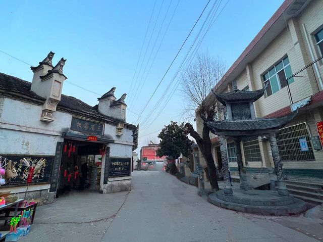河南最低調古鎮，一街橫跨三省