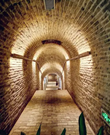 神秘的地下長城•曹操運兵道