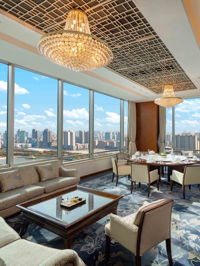 🌟 Yangzhou Shangri-La: Luxury, Location & Delights 🌟