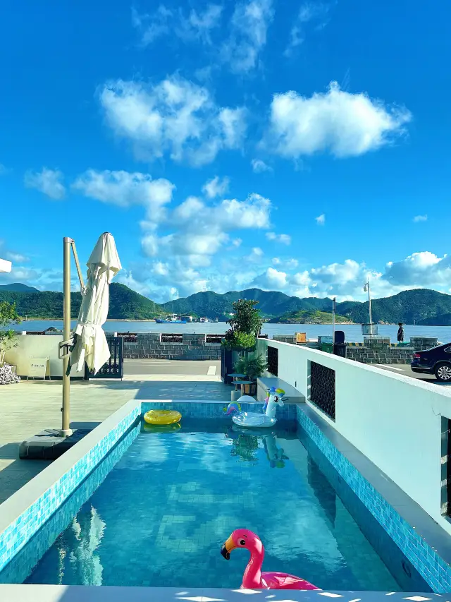 Xiangshan!! Shipu!! Definitely a seaside homestay to take the family to