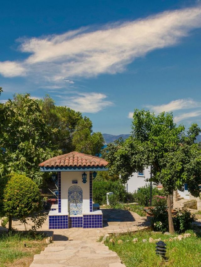 🌟 Luxe Ephesus Getaway: All-Inclusive Bliss & Adventure 🏰