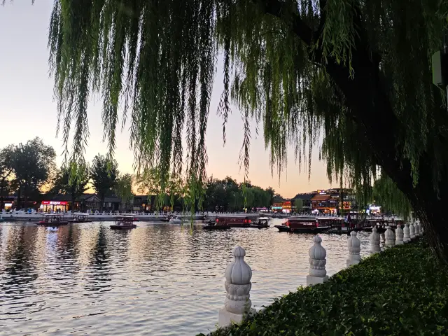 遊覽什刹海、南鑼鼓巷、鳥巢、水立方~