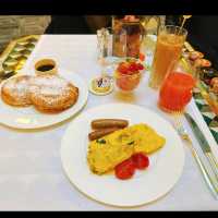 Staycation at park Hyatt Milan center 