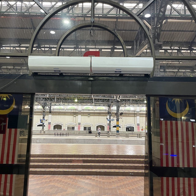 香港—吉隆坡（免簽證）來回機票$1226，四日三夜暢遊 