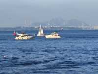 大連東港碼頭：玩海上運動和看海邊夕陽。