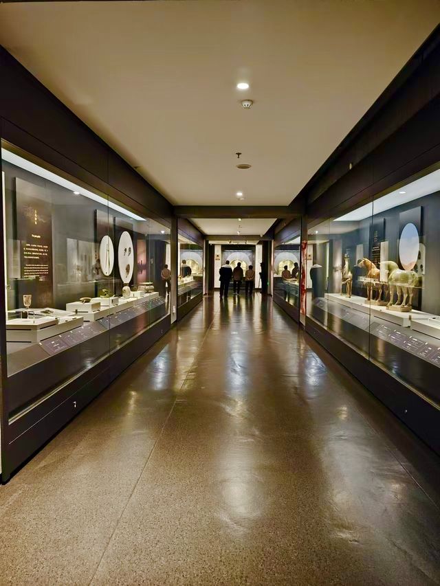 探秘秦都第一渡口——咸陽古渡遺址博物館。