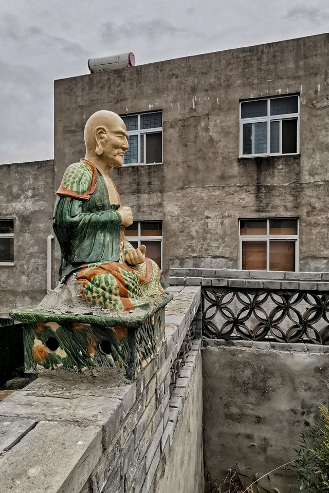 探路者第116集：好玩的洛陽三彩小鎮。