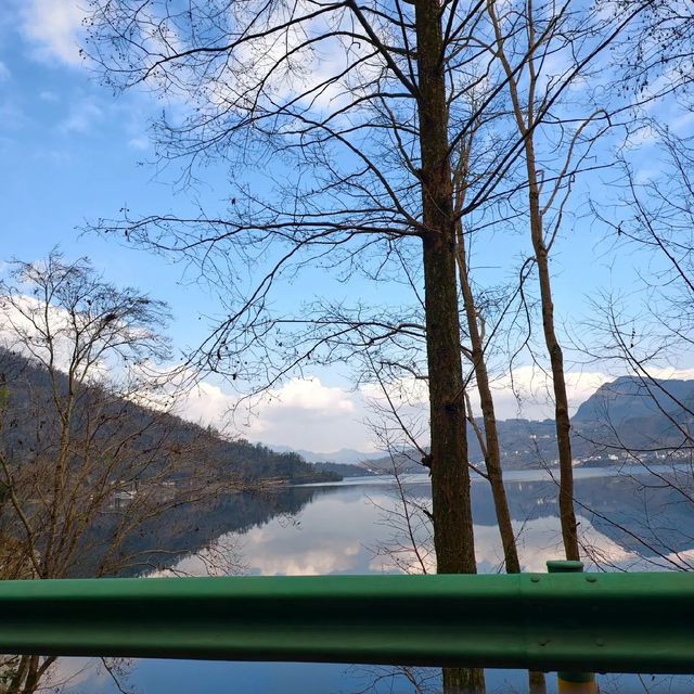 雷波馬湖風景區歡迎大家來玩