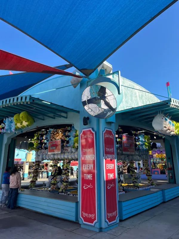 Los Angeles | Six Flags Roller Coaster Theme Park: Thrills All the Way