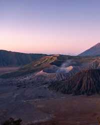 布羅莫火山——東爪哇的地獄之門，震撼人心的奇景