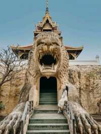 Wat Phu Khao Thong, Golden Mountain Temple ❤️