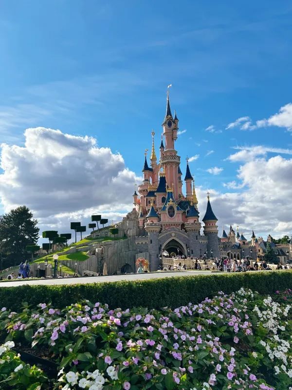 Exploring Disneyland Paris: A Day of Magic and Adventure