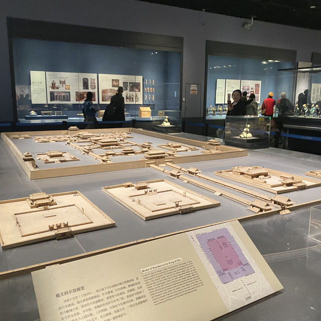 Chengdu Museum 🇨🇳 Exploring the history of the city