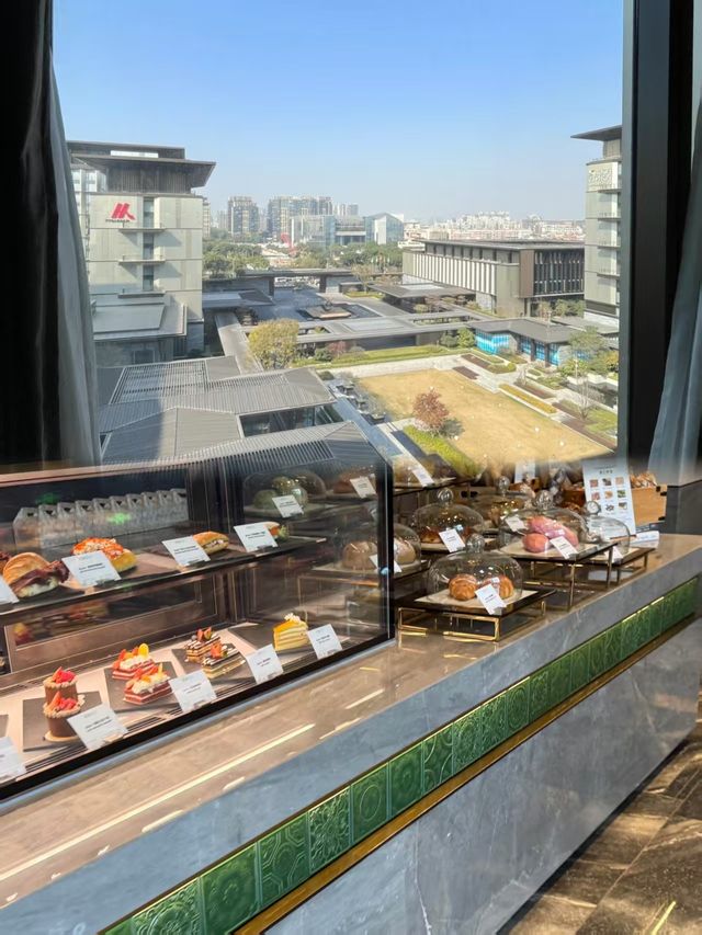 去咗一次會想去無數次嘅酒店，真係滿足咗我所有嘅喜愛