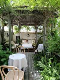 Hidden cafe in Shanghai 