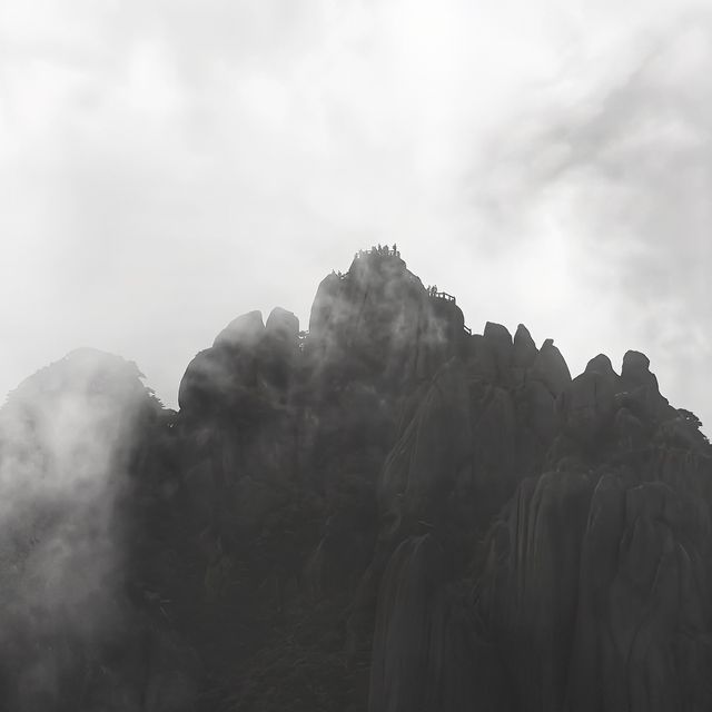 黃山遊玩全攻略｜雲海松濤、奇石溫泉，人生必去的山水畫卷