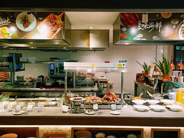 Feast Like a Thai King: Shanghai's Best All-You-Can-Eat Thai Buffets