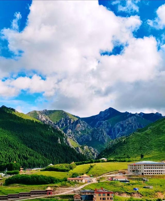 甘南郎木寺深度遊：一鎮兩省三寺嘅藏地秘境探索