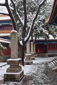 嵩山雪景，美如仙境