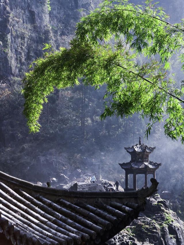 絕美瀑布打卡地 絕美瀑布打卡地