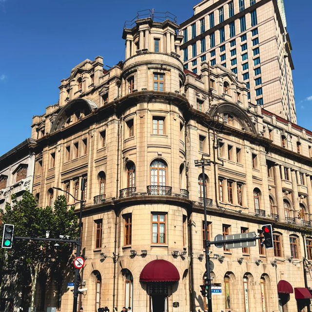 🏙️ 매번 찾을 때마다 새롭게 느껴지는 상하이 건축 미학 🏙️ 매번 찾을 때마다 새롭게 느껴지는 상하이 건축 미학