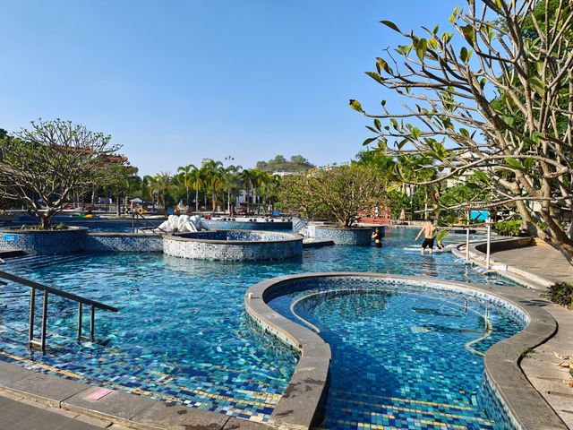 救命!這家溫泉酒店太絕了 我在廣東發現了東南亞度假天堂 救命!這家溫泉酒店太絕了 我在廣東發現了東南亞度假天堂