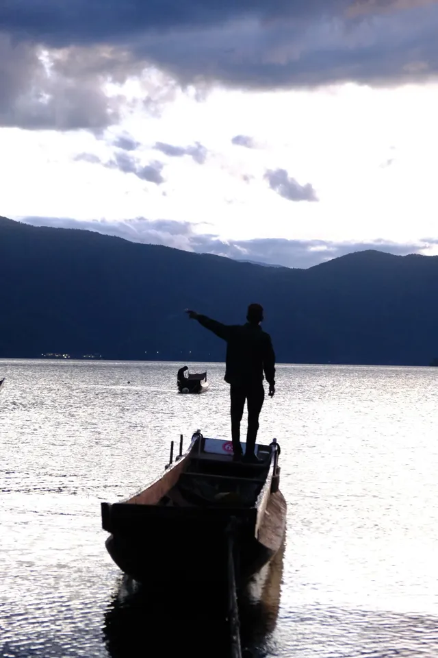瀘沽湖日落天花板|女神灣的黃昏美到失語 瀘沽湖日落天花板|女神灣的黃昏美到失語