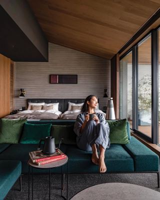 เข้าพักที่ห้องสวีทมัตสึ โรงแรมคันดะ