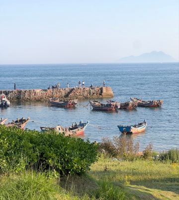 青島黃島西海岸，藏著整片乾淨藍海與靜謐沙灘｜Trip.com 青島